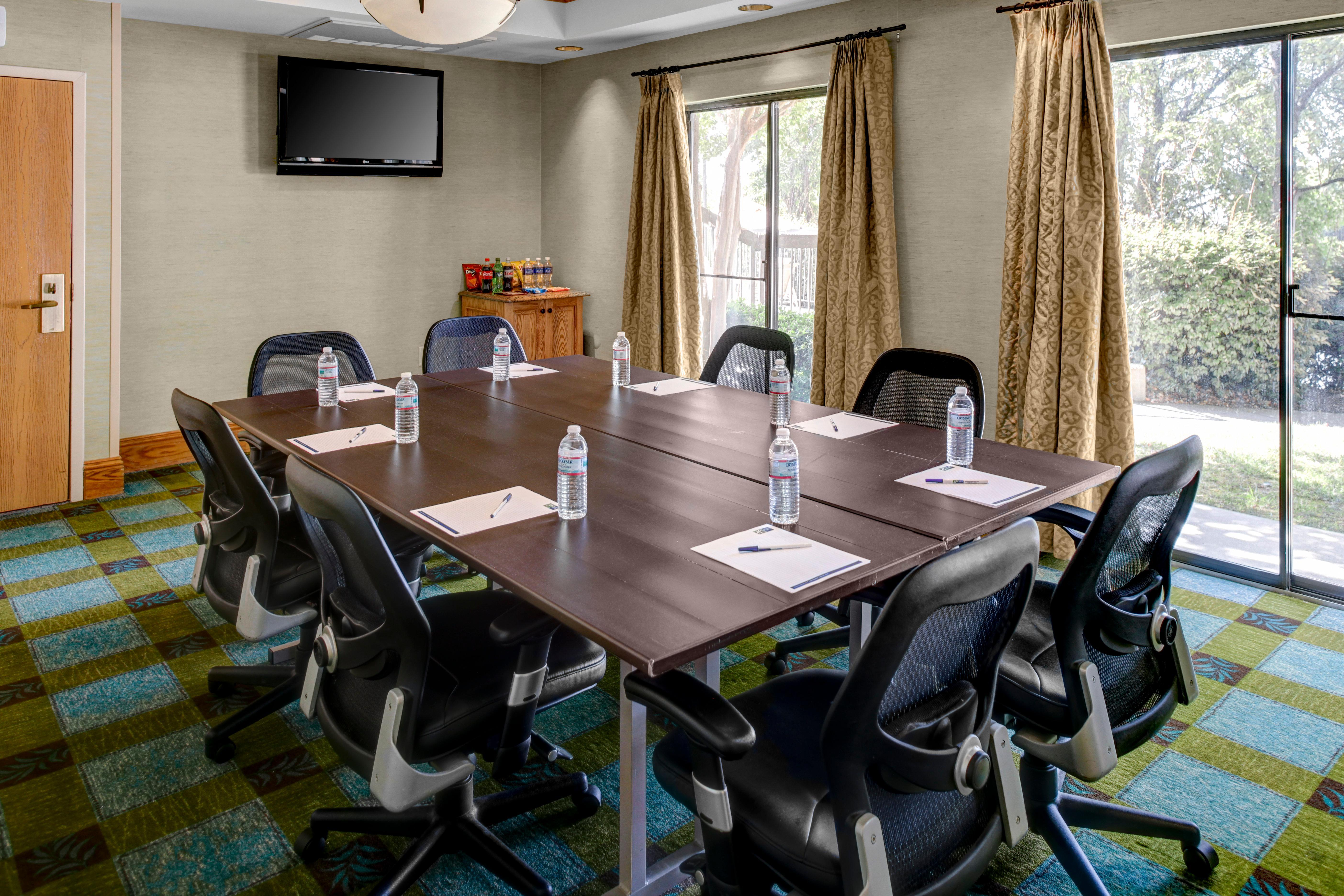 Holiday Inn Express Hotel & Suites Atlanta Buckhead By Ihg Экстерьер фото