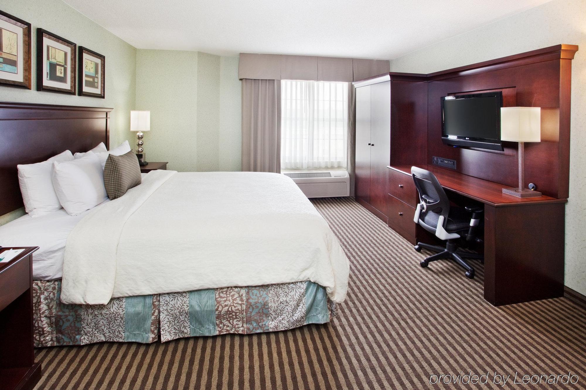 Holiday Inn Express Hotel & Suites Atlanta Buckhead, An Ihg Hotel Номер фото